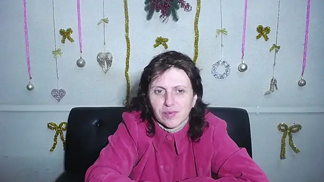 LuciaMii online show from 19, 12, 2024