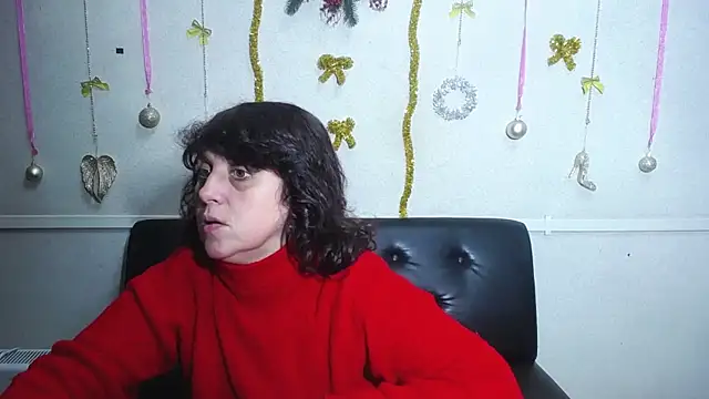 LuciaMii online show from 27, 12, 2024