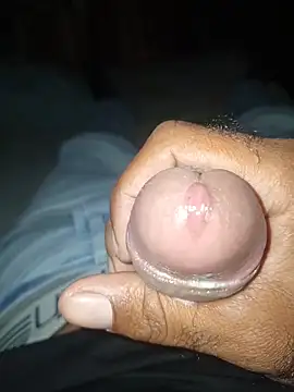 Snapshot of taylorWiiz chatting on 10, 11, 2025 taylorWiiz online show from 10, 11, 2025