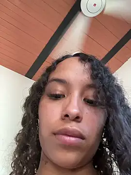 MarieLeon online show from 6, 1, 2026