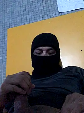 Snapshot of crisito- chatting on 3, 11, 2025 crisito- online show from 3, 11, 2025