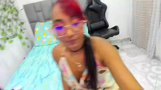 Snapshot of MurphyAngelina chatting on 2, 3, 2025 MurphyAngelina online show from 2, 3, 2025