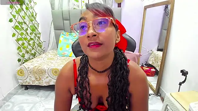 Snapshot of MurphyAngelina chatting on 28, 9, 2025 MurphyAngelina online show from 28, 9, 2025