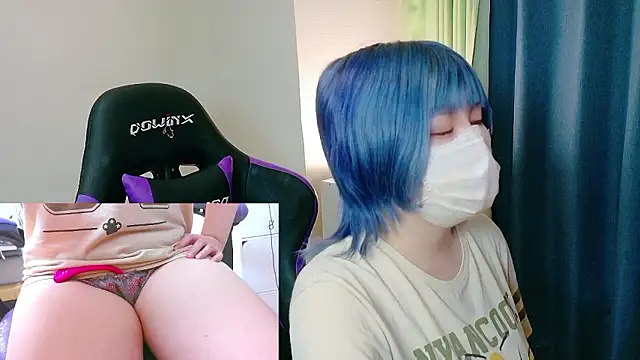 Snapshot of hazuki_8008 chatting on 16, 10, 2025 hazuki 8008 online show from 16, 10, 2025