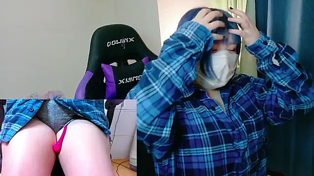 Snapshot of hazuki_8008 chatting on 22, 10, 2025 hazuki 8008 online show from 22, 10, 2025