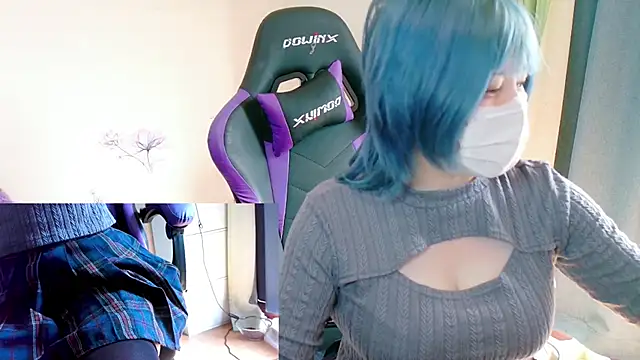 Snapshot of hazuki_8008 chatting on 28, 10, 2025 hazuki 8008 online show from 28, 10, 2025