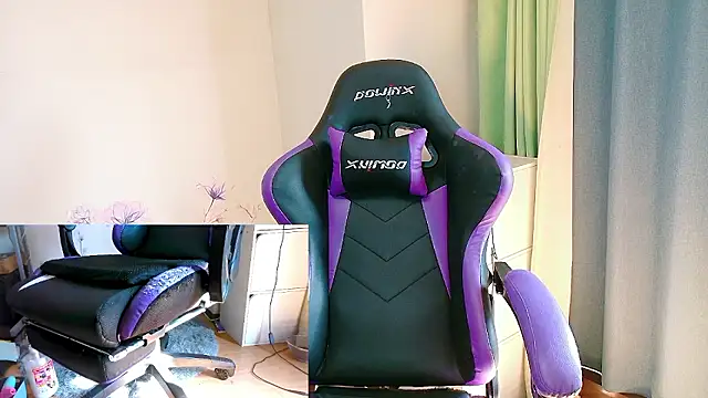 Snapshot of hazuki_8008 chatting on 30, 10, 2025 hazuki 8008 online show from 30, 10, 2025