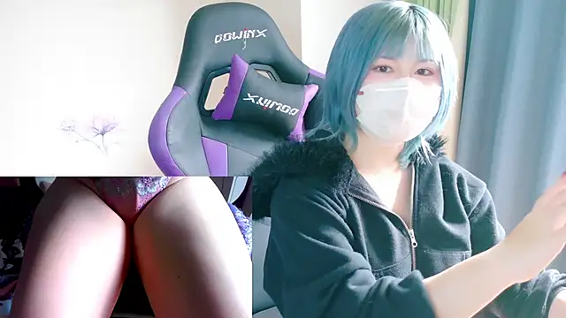 Snapshot of hazuki_8008 chatting on 10, 11, 2025 hazuki 8008 online show from 10, 11, 2025