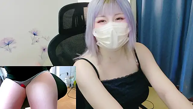 Snapshot of hazuki_8008 chatting on 8, 4, 2026 hazuki 8008 online show from 8, 4, 2026