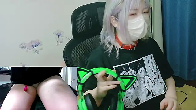 Snapshot of hazuki_8008 chatting on 11, 4, 2026 hazuki 8008 online show from 11, 4, 2026