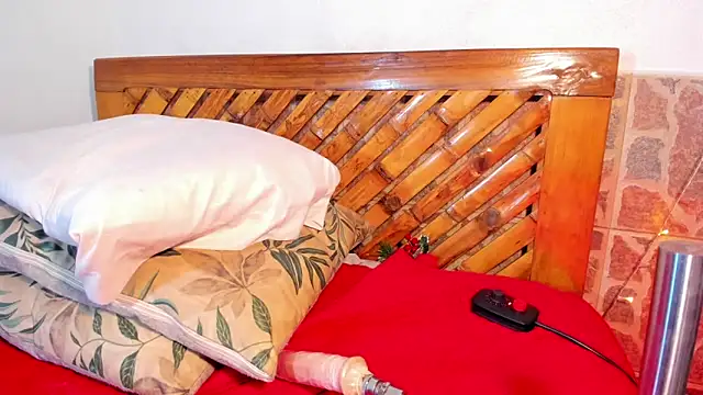 Scarlett diaz17 online show from 10, 12, 2024