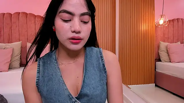 ariel jonees online show from 12, 12, 2024