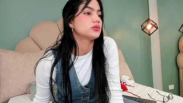 ariel jonees online show from 24, 12, 2024