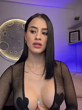 Snapshot of SarahhSmitth1 chatting on 17, 2, 2025 SarahhSmitth1 online show from 17, 2, 2025