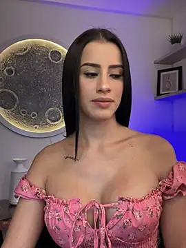 Snapshot of SarahhSmitth1 chatting on 24, 2, 2025 SarahhSmitth1 online show from 24, 2, 2025