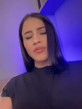 Snapshot of SarahhSmitth1 chatting on 4, 3, 2025 SarahhSmitth1 online show from 4, 3, 2025