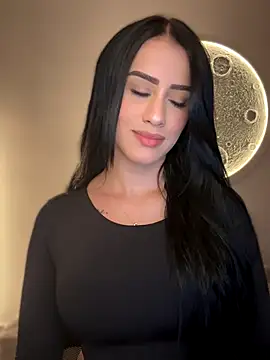 Snapshot of SarahhSmitth1 chatting on 24, 10, 2025 SarahhSmitth1 online show from 24, 10, 2025