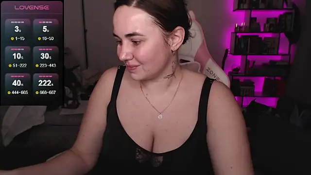 Snapshot of SexyWitch_666 chatting on 18, 3, 2026 SexyWitch 666 online show from 18, 3, 2026