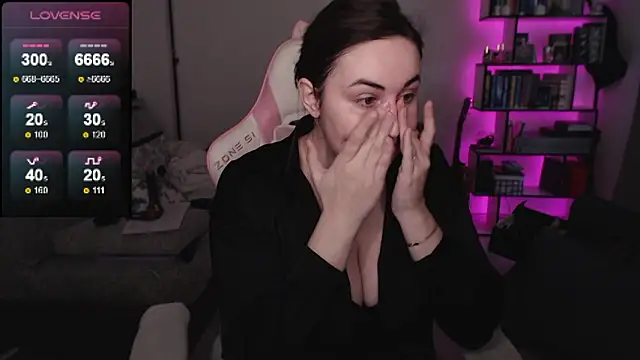 Snapshot of SexyWitch_666 chatting on 19, 3, 2026 SexyWitch 666 online show from 19, 3, 2026