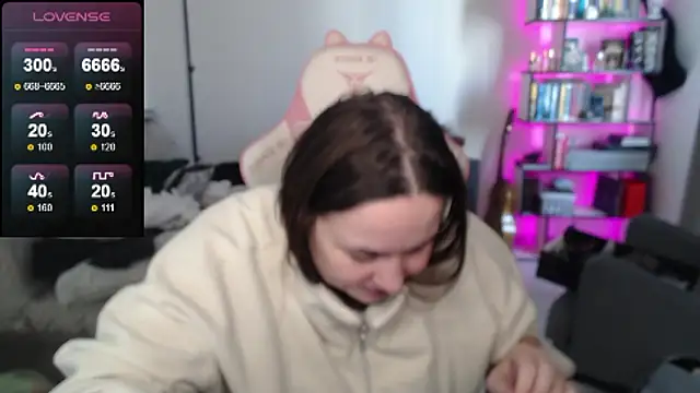 Snapshot of SexyWitch_666 chatting on 23, 3, 2026 SexyWitch 666 online show from 23, 3, 2026