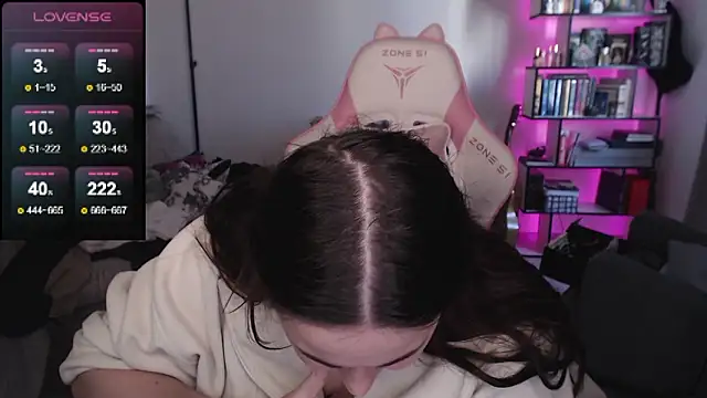 Snapshot of SexyWitch_666 chatting on 27, 3, 2026 SexyWitch 666 online show from 27, 3, 2026