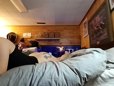 Snapshot of Ryan_and_Aurora chatting on 4, 3, 2026 Ryan and Aurora online show from 4, 3, 2026