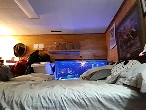 Snapshot of Ryan_and_Aurora chatting on 10, 3, 2026 Ryan and Aurora online show from 10, 3, 2026