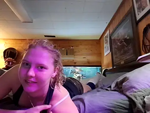 Snapshot of Ryan_and_Aurora chatting on 25, 3, 2026 Ryan and Aurora online show from 25, 3, 2026