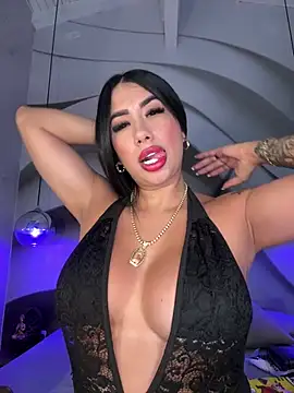 Snapshot of kiim_taaylor chatting on 4, 3, 2025 kiim taaylor online show from 4, 3, 2025