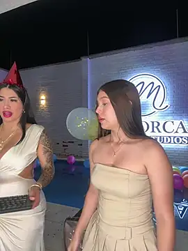 Snapshot of kiim_taaylor chatting on 16, 3, 2025 kiim taaylor online show from 16, 3, 2025