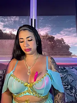 Snapshot of kiim_taaylor chatting on 24, 10, 2025 kiim taaylor online show from 24, 10, 2025