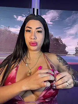 Snapshot of kiim_taaylor chatting on 29, 10, 2025 kiim taaylor online show from 29, 10, 2025