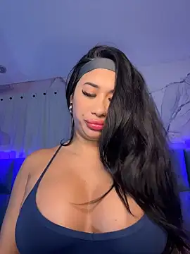 Snapshot of kiim_taaylor chatting on 16, 11, 2025 kiim taaylor online show from 16, 11, 2025