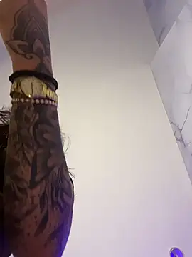 Snapshot of kiim_taaylor chatting on 21, 11, 2025 kiim taaylor online show from 21, 11, 2025