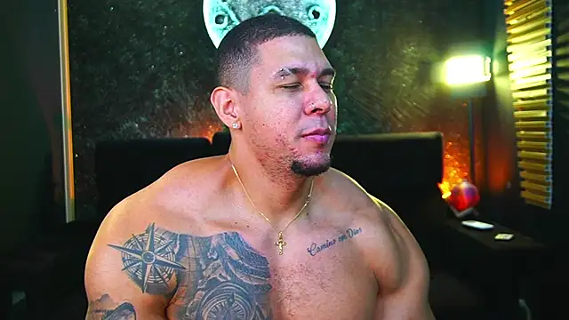 Snapshot of MassimoWalton2 chatting on 20, 3, 2025 MassimoWalton2 online show from 20, 3, 2025