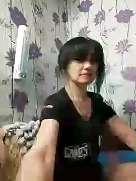 SweetLeila40 online show from 22, 2, 2025