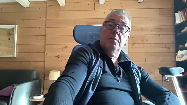 lelohop online show from 31, 10, 2025