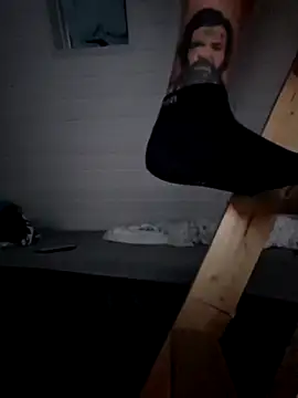 Snapshot of German-Boy94@xh chatting on 21, 11, 2025 German-Boy94xh online show from 21, 11, 2025