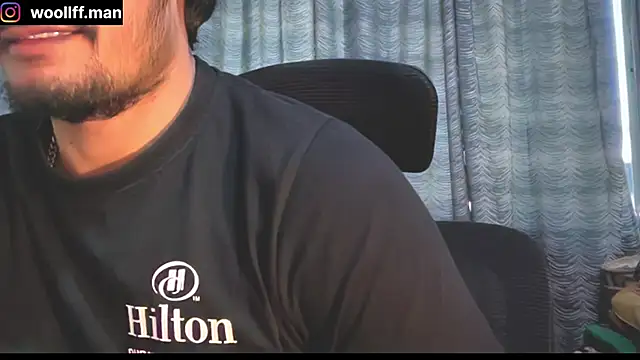 Snapshot of dickpois0n chatting on 16, 12, 2024 dickpois0n online show from 16, 12, 2024