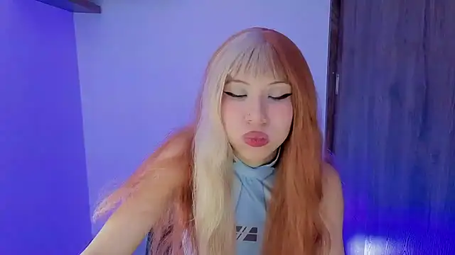 Snapshot of avans_15 chatting on 12, 10, 2025 avans 15 online show from 12, 10, 2025