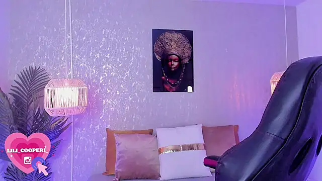 Snapshot of lilicooper_ chatting on 4, 1, 2025 lilicooper online show from 4, 1, 2025