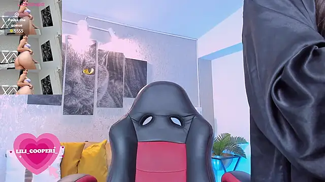 Snapshot of lilicooper_ chatting on 4, 3, 2025 lilicooper online show from 4, 3, 2025