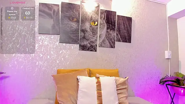 Snapshot of lilicooper_ chatting on 11, 11, 2025 lilicooper online show from 11, 11, 2025