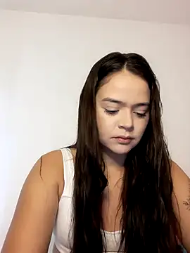 Snapshot of rebeccaareys chatting on 14, 1, 2026 rebeccaareys online show from 14, 1, 2026