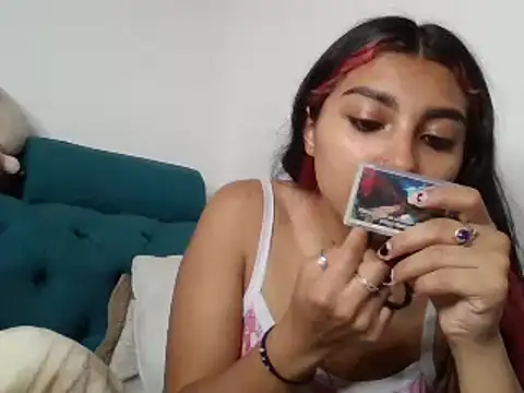 Snapshot of annibaby_88 chatting on 20, 12, 2024 annibaby 88 online show from 20, 12, 2024