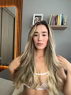 FridaKlein online show from 23, 2, 2026