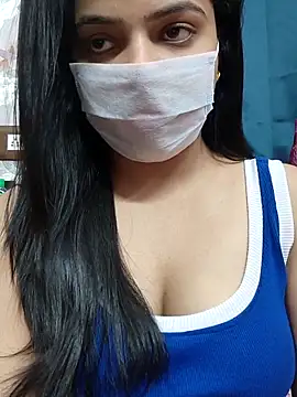 Snapshot of Myloveurvi chatting on 25, 2, 2026 Myloveurvi online show from 25, 2, 2026