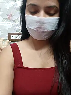 Snapshot of Myloveurvi chatting on 8, 4, 2026 Myloveurvi online show from 8, 4, 2026