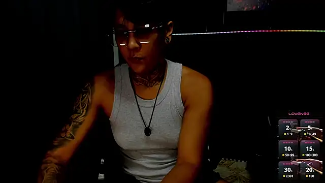 ZhoeStrong online show from 27, 10, 2025