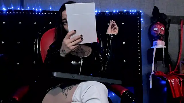LusstCruella online show from 6, 12, 2024